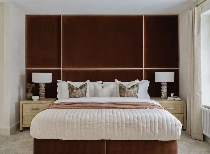 <span>Customer Care</span>