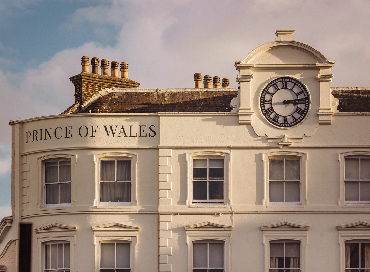 <span>Local Charms</span>