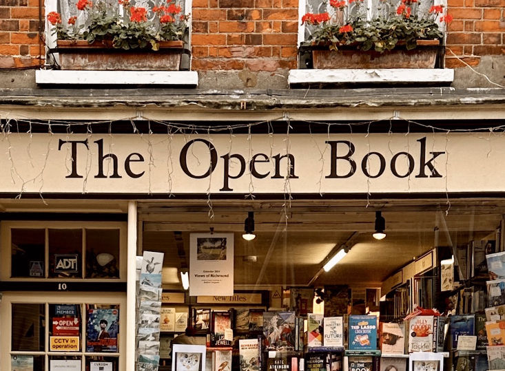 The Best Bookshops in London: Literary Havens for the Discerning Reader 