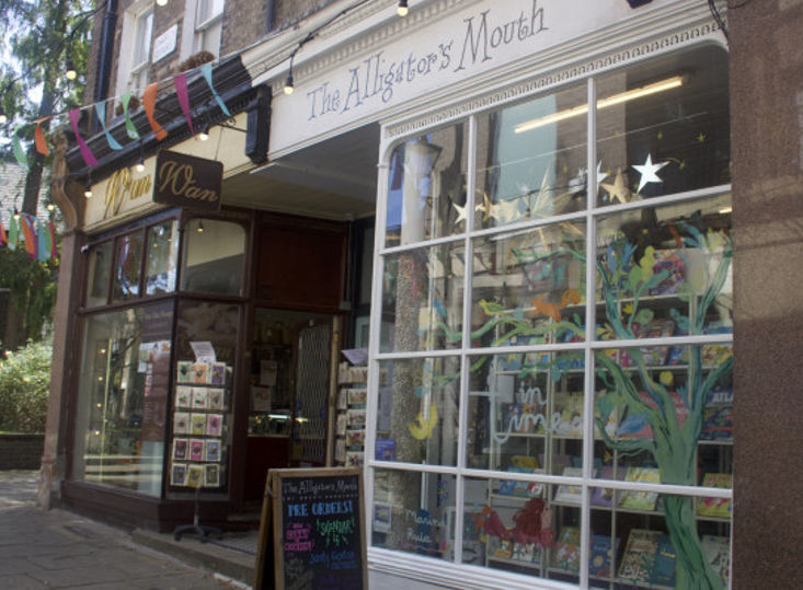 The Best Bookshops in London: Literary Havens for the Discerning Reader 