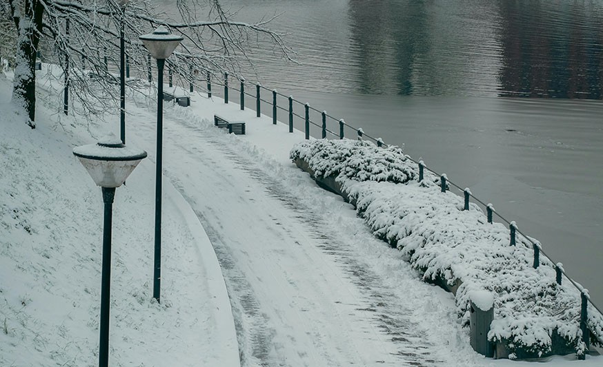 Twickenham at Christmas: local fairs, riverside lights and community traditions