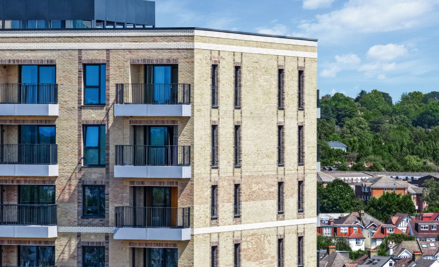 HAWKS ROAD KINGSTON COMPLETES