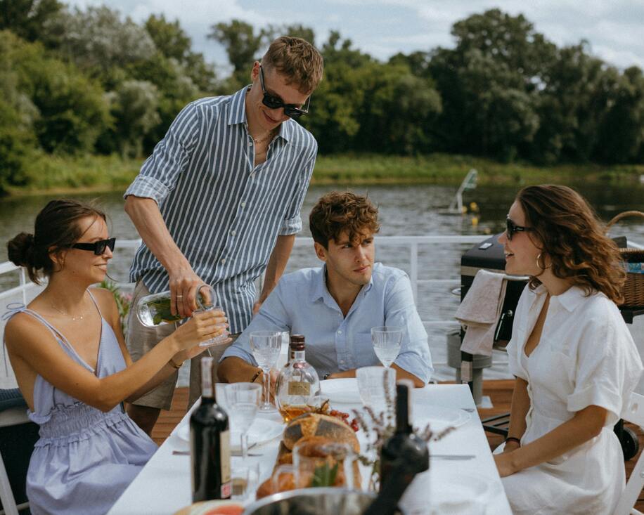 Summer In Twickenham 